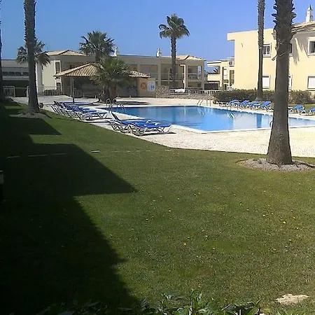 S&m Apartment *